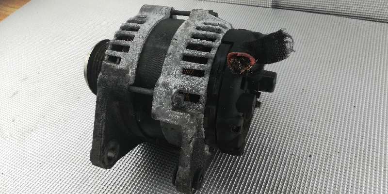 OPEL Astra J (2009-2020) Alternator 13579662 25907402