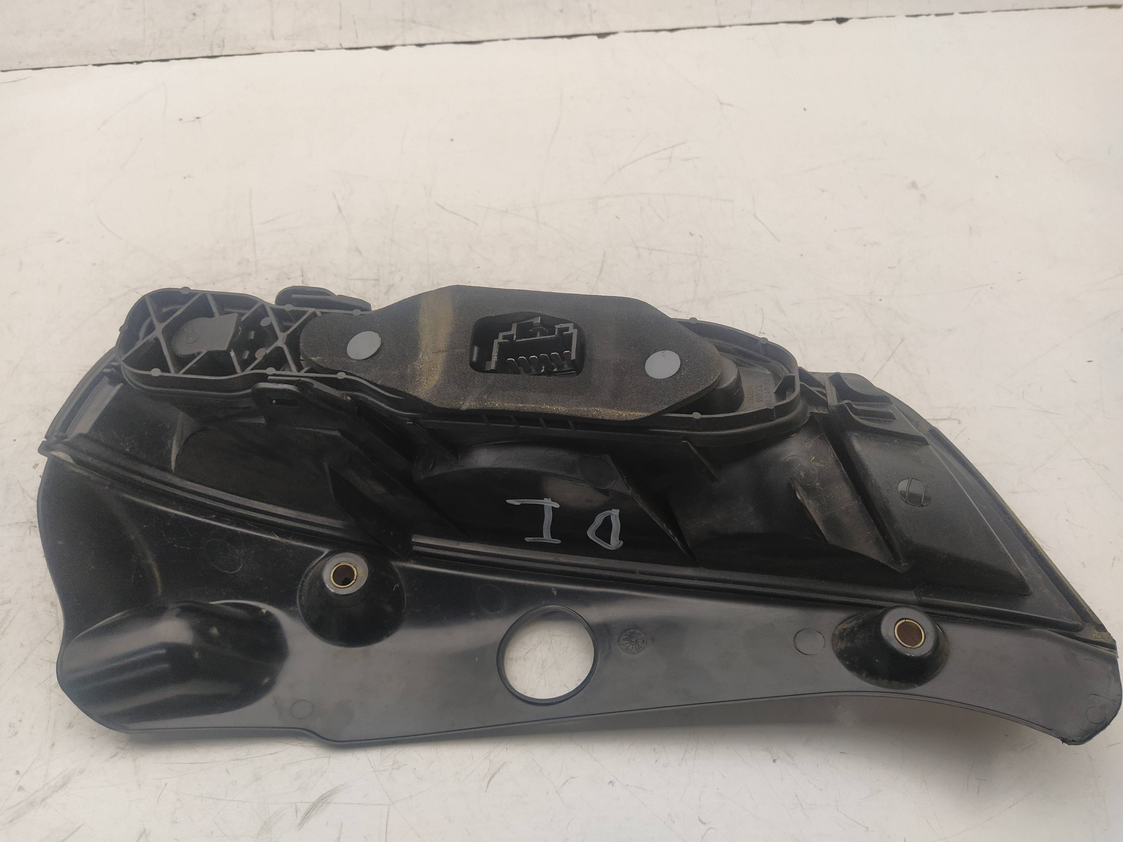 LANCIA Ypsilon II (Type 843)  (2003-2011) Vänster bakljus bak 51753385 18604615