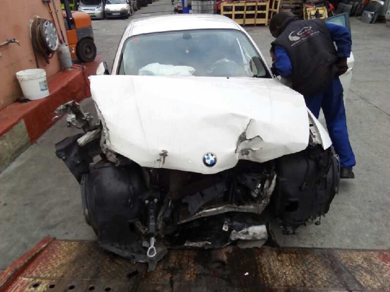 BMW 1 Series E81/E82/E87/E88 (2004-2013) Блок предохранителей 911944603 18422584