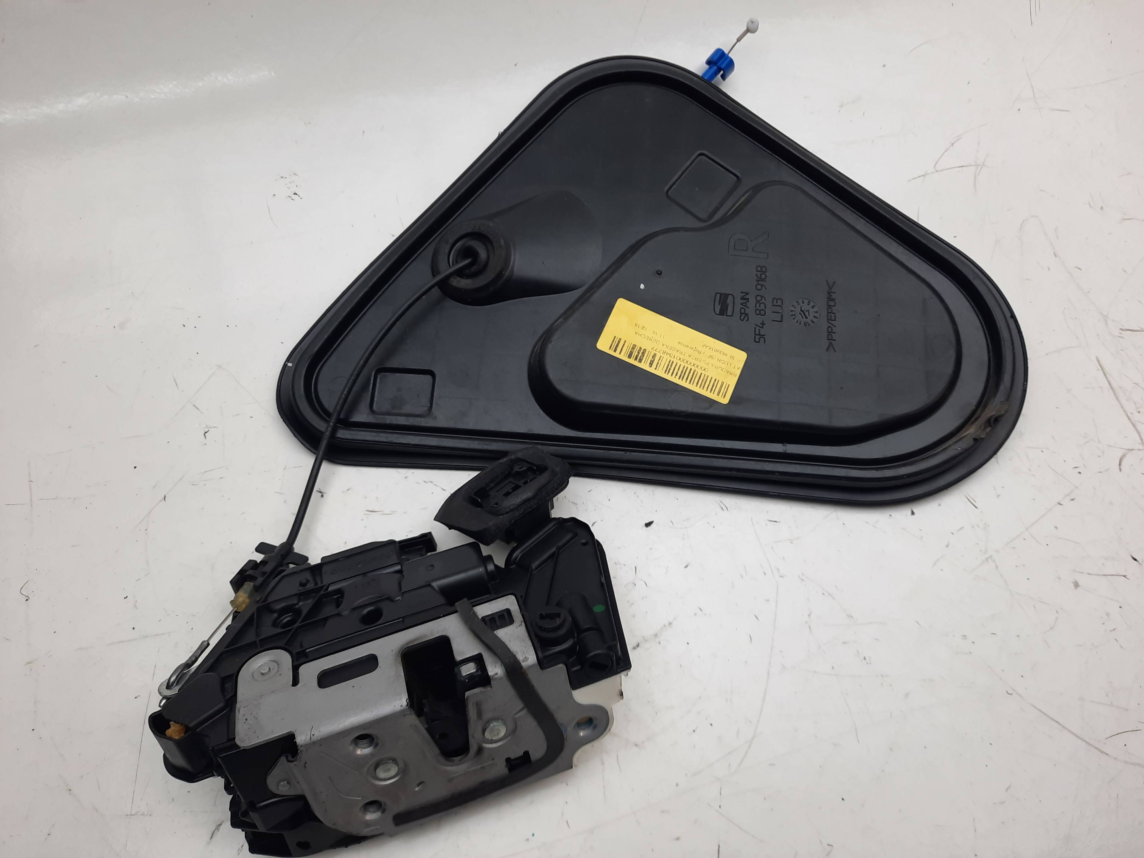 SEAT Leon 3 generation (2012-2020) Rear Right Door Lock 5K4839016AF 18453472