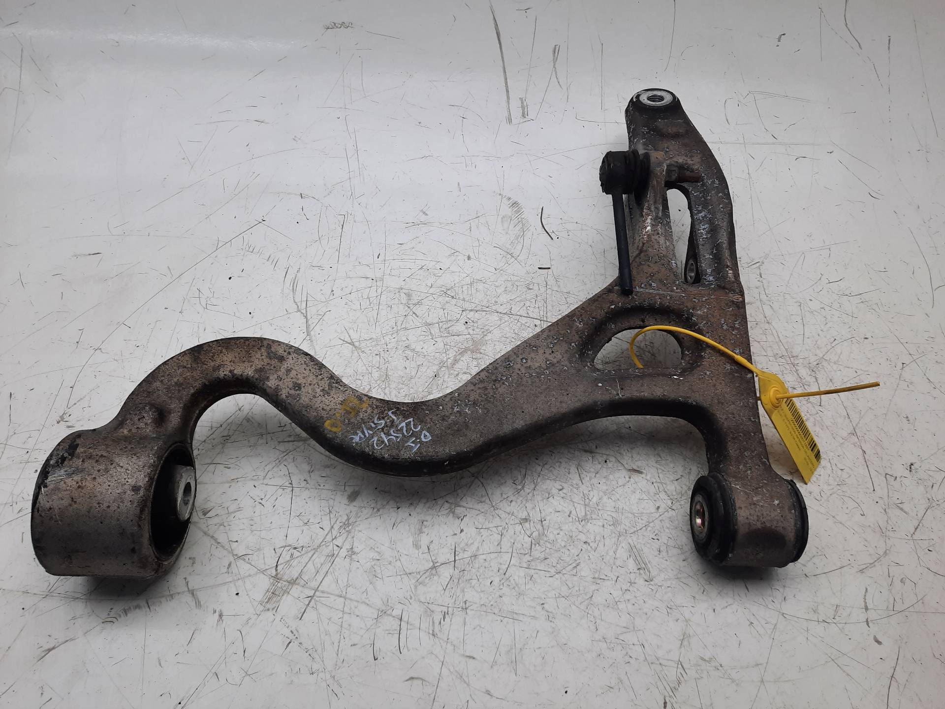 VOLVO S-Type 1 generation (1999-2008) Front Left Arm 3C256 18589699