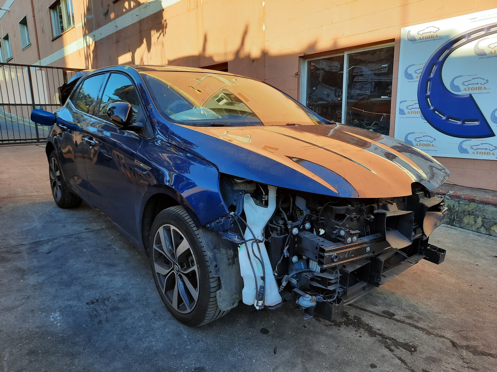 RENAULT Megane 3 generation (2008-2020) Priekšējo labo durvju logu pacelšanas slēdži 809605274R 18572171