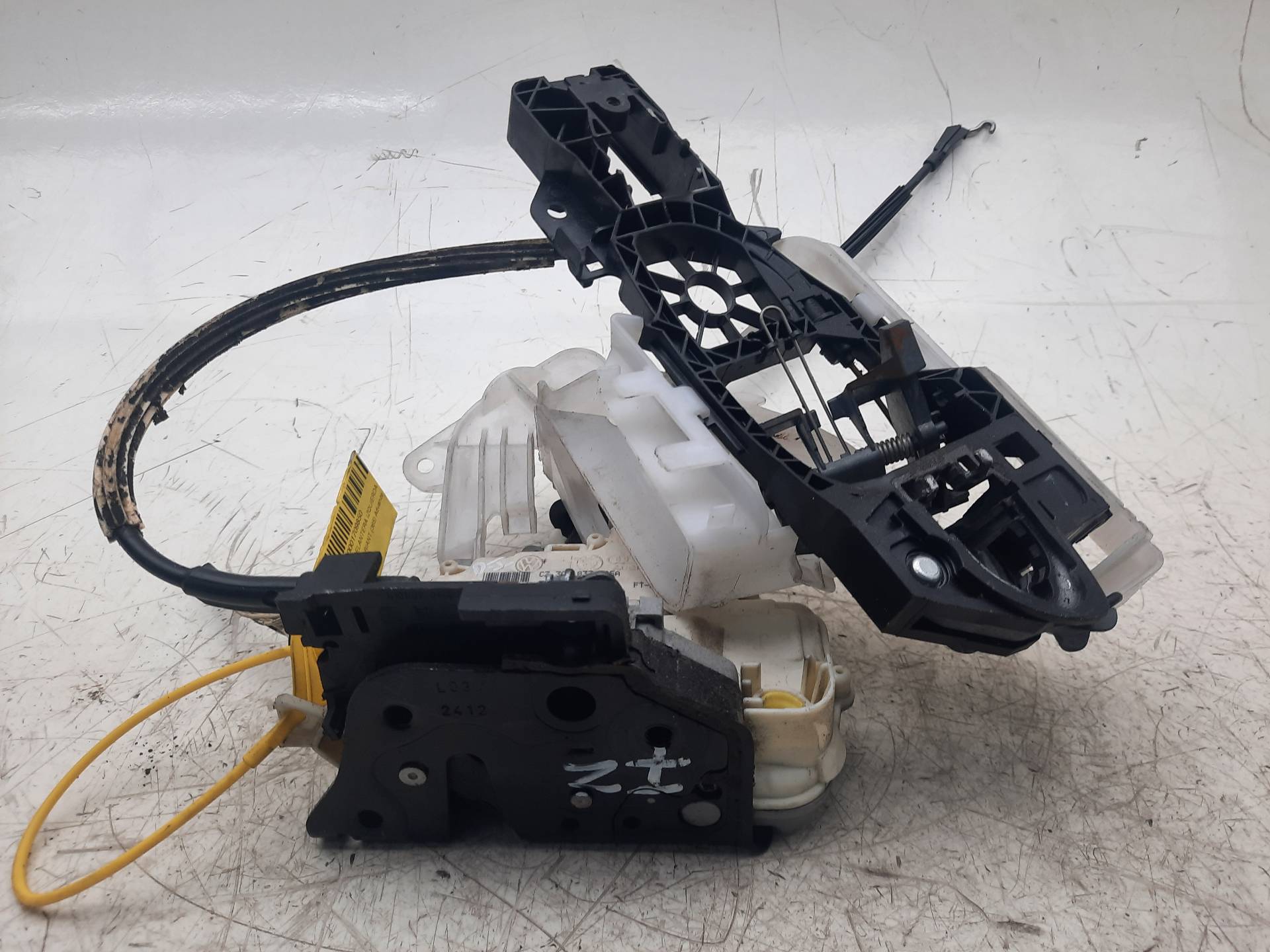 VOLKSWAGEN Passat B7 (2010-2015) Front Left Door Lock 3C1837015A 20544095