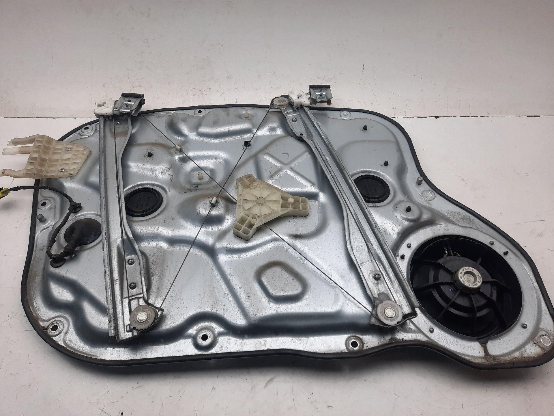 KIA Cee'd 1 generation (2007-2012) Vindusregulator foran høyre dør 824801H070, 402054D 18632425