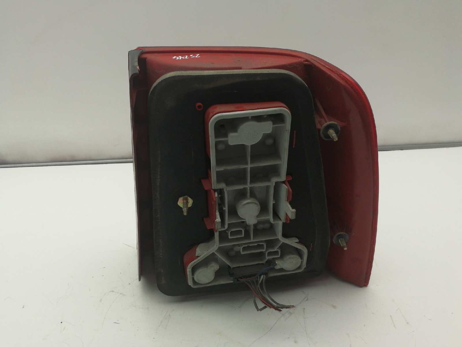 VOLKSWAGEN Passat B5 (1996-2005) Rear Left Taillight 3B5945257, 3B5945095F 18491096