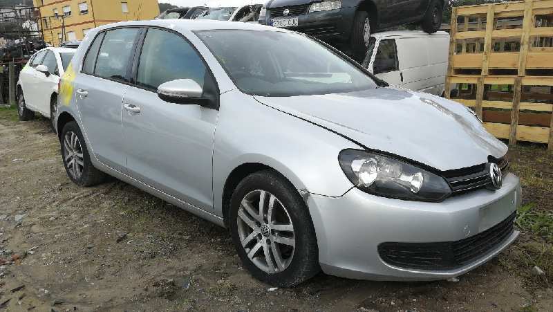 CHEVROLET Golf 6 generation (2008-2015) Фонарь задний левый 5K0945111 23721462