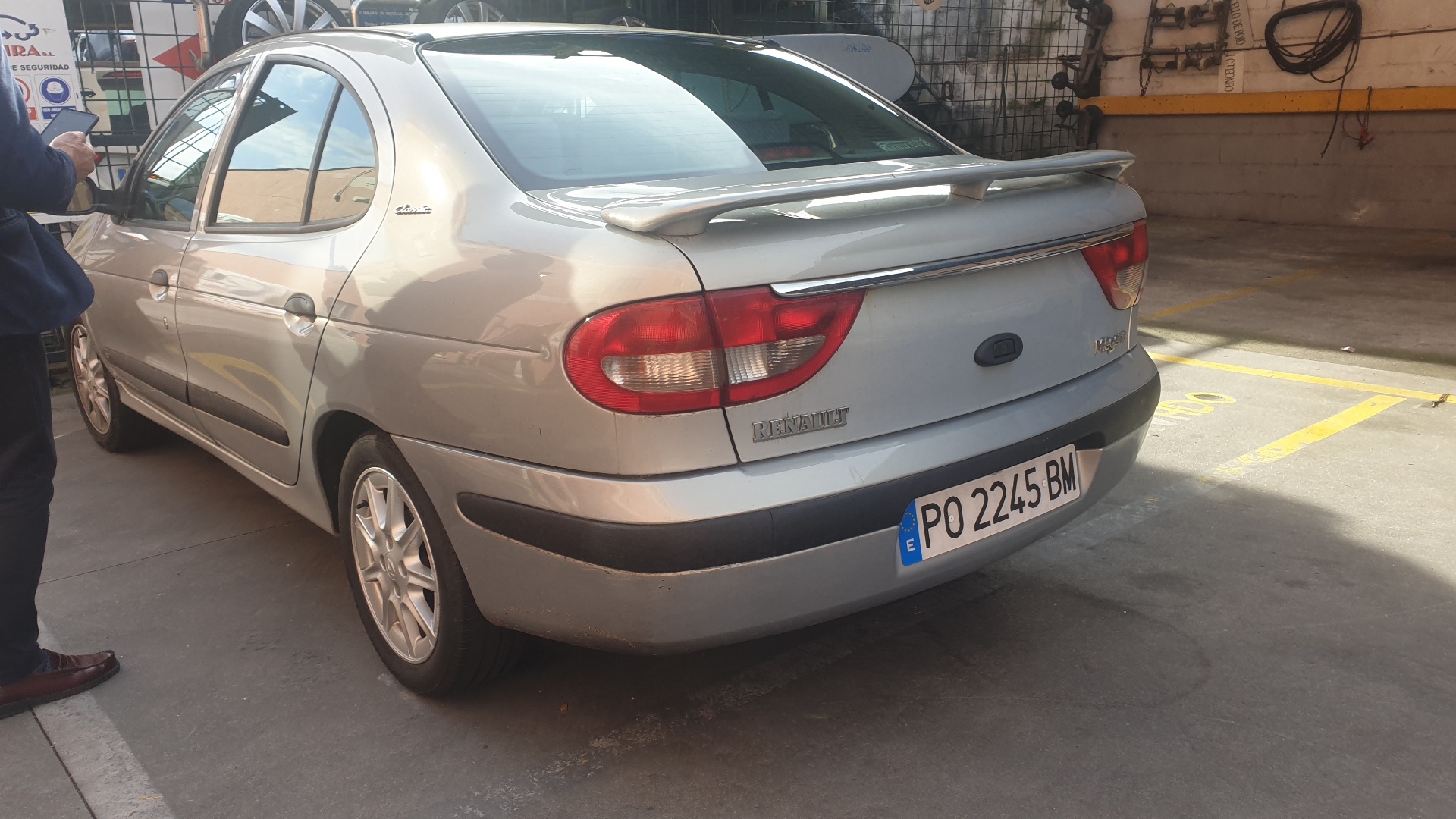 RENAULT Megane 2 generation (2002-2012) Váltóáramú generátor 7700431943 18591896