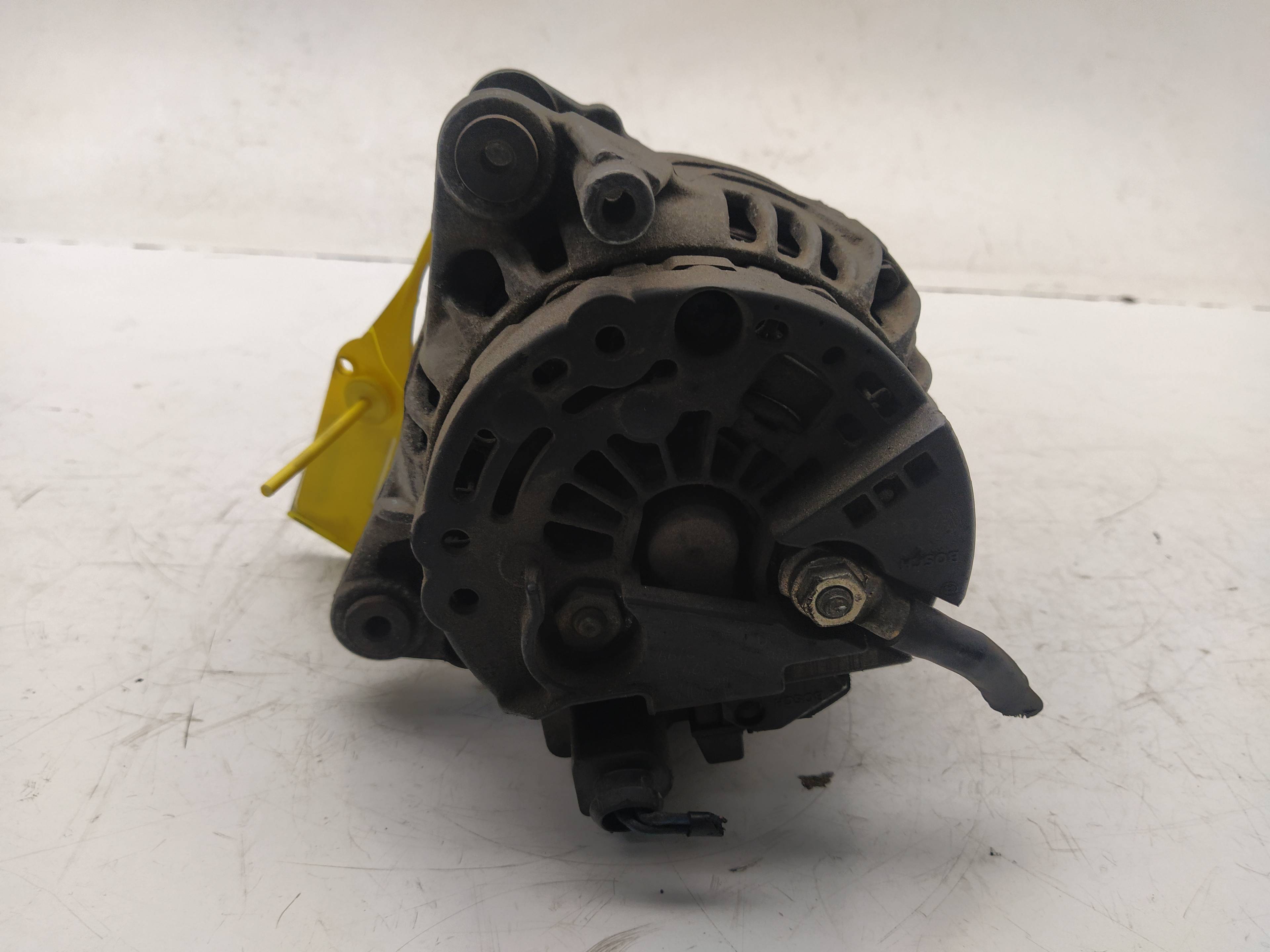 VOLKSWAGEN Passat B5 (1996-2005) Alternator 028903029B 18629981