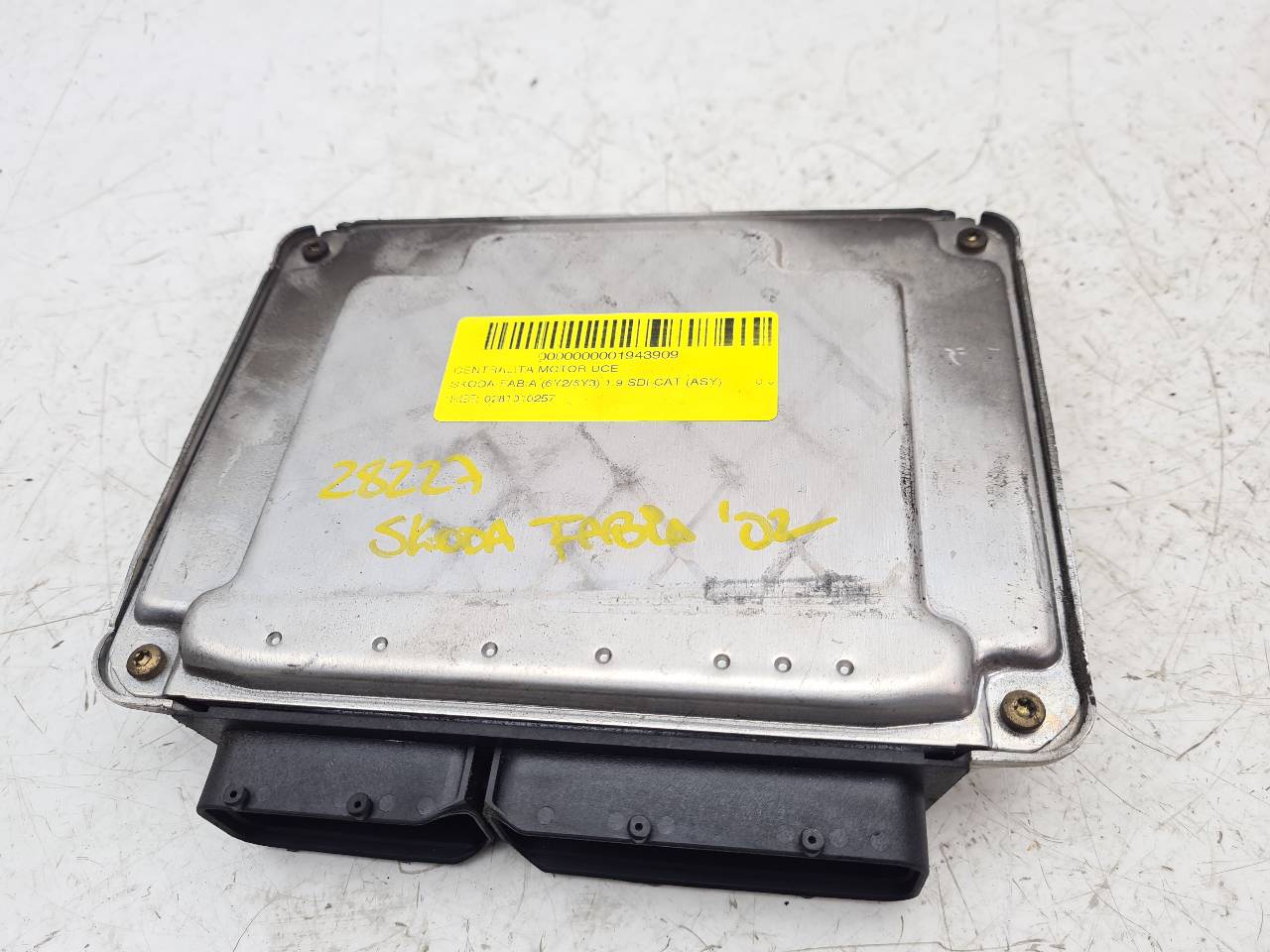 MAZDA Fabia 6Y (1999-2007) Μονάδα ελέγχου κινητήρα ECU 0281010257,038906012CE 18562122