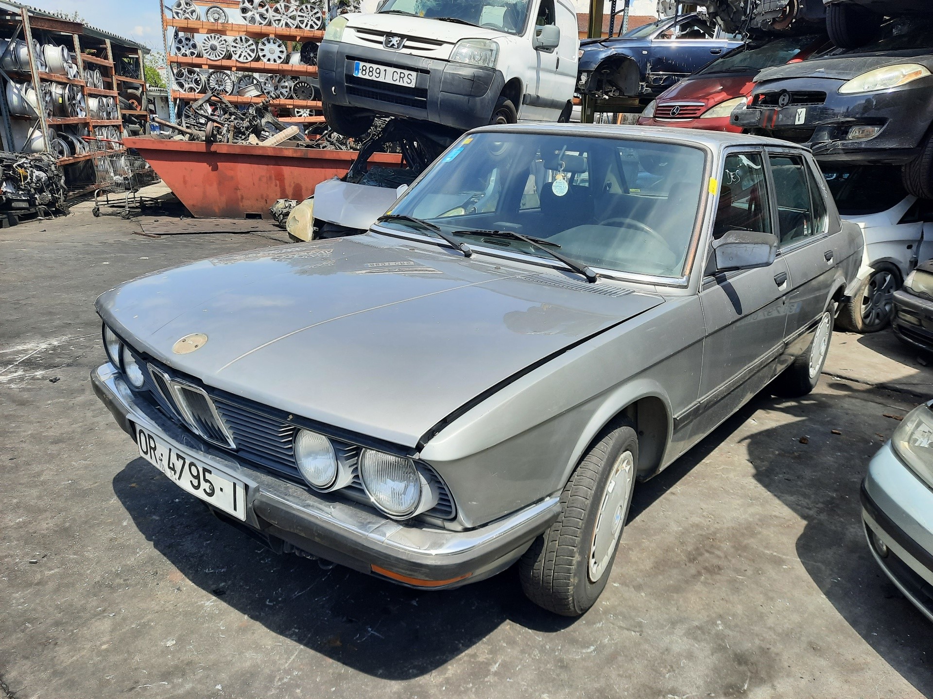 BMW 5 Series E28 (1981-1988) Priekinių dešinių durų spyna 51211959038 24018696