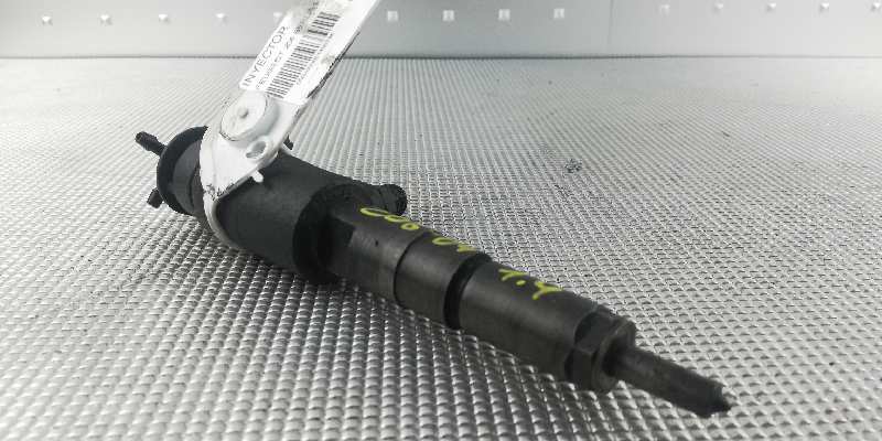 RENAULT 206 1 generation (1998-2009) Fuel Injector 0445110135 18470760