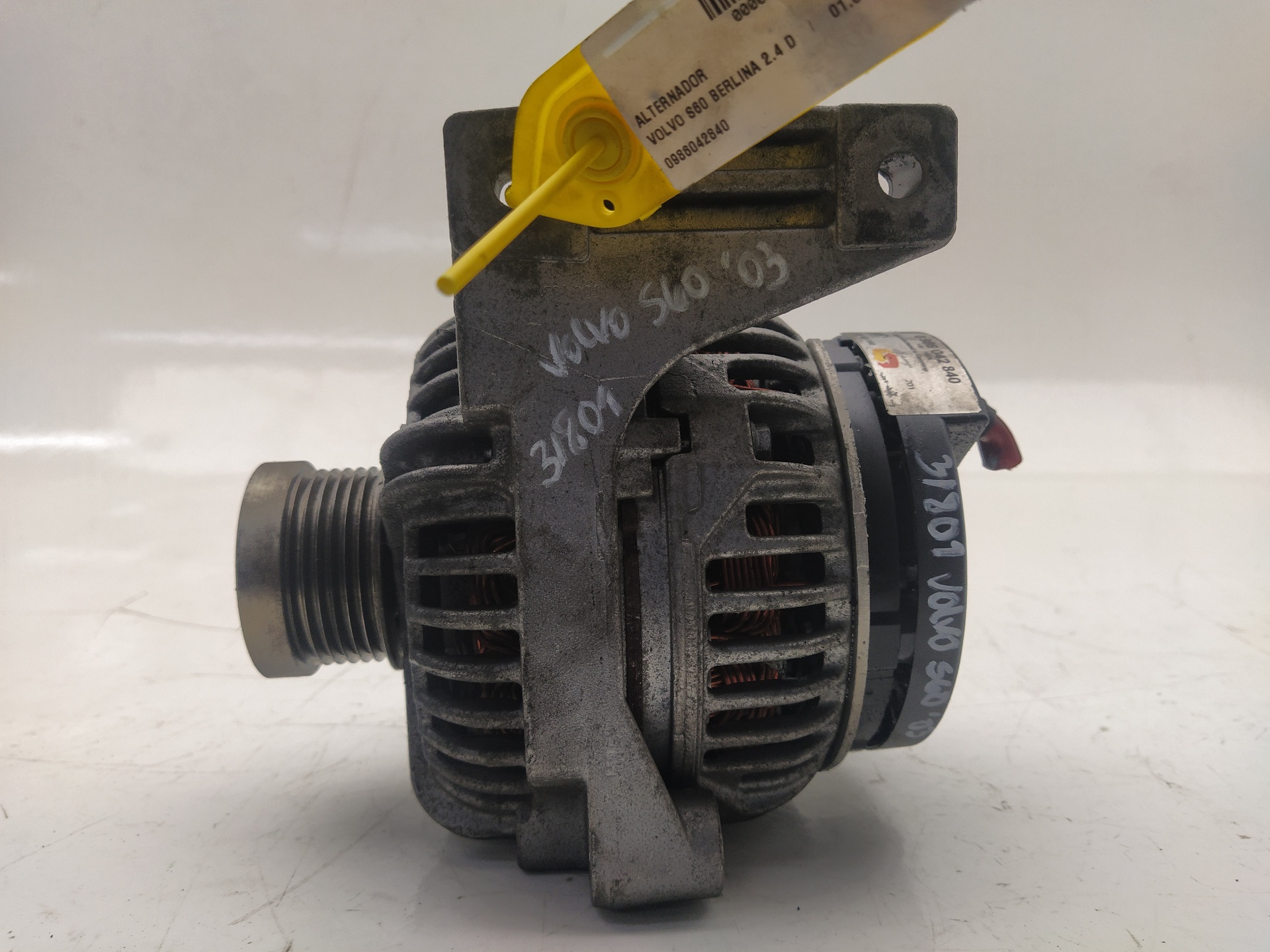 VOLVO S60 1 generation (2000-2009) Alternator 0986042840 25044761