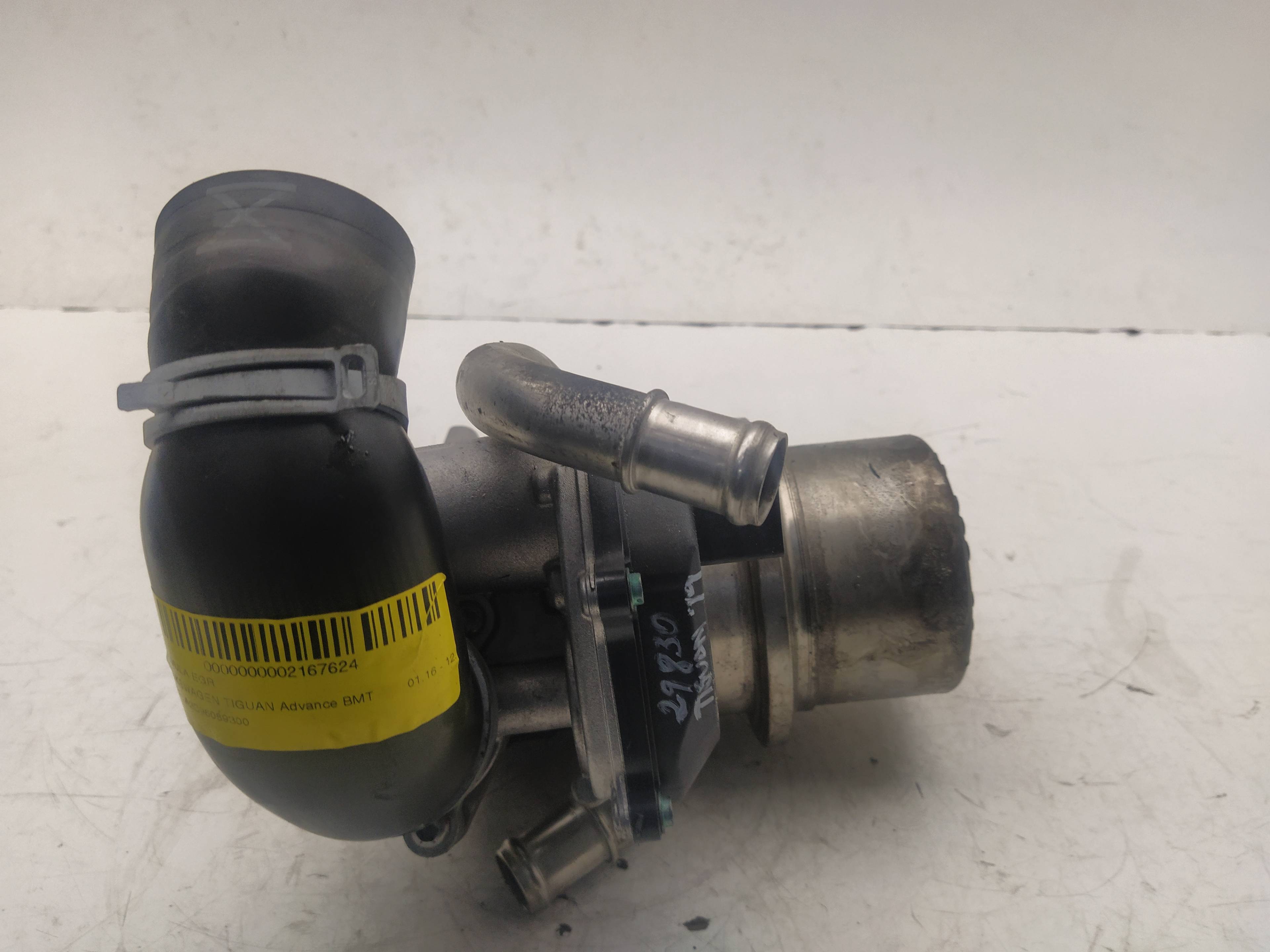 VOLKSWAGEN Tiguan 1 generation (2007-2017) EGR Valve A2C96089300 20569399