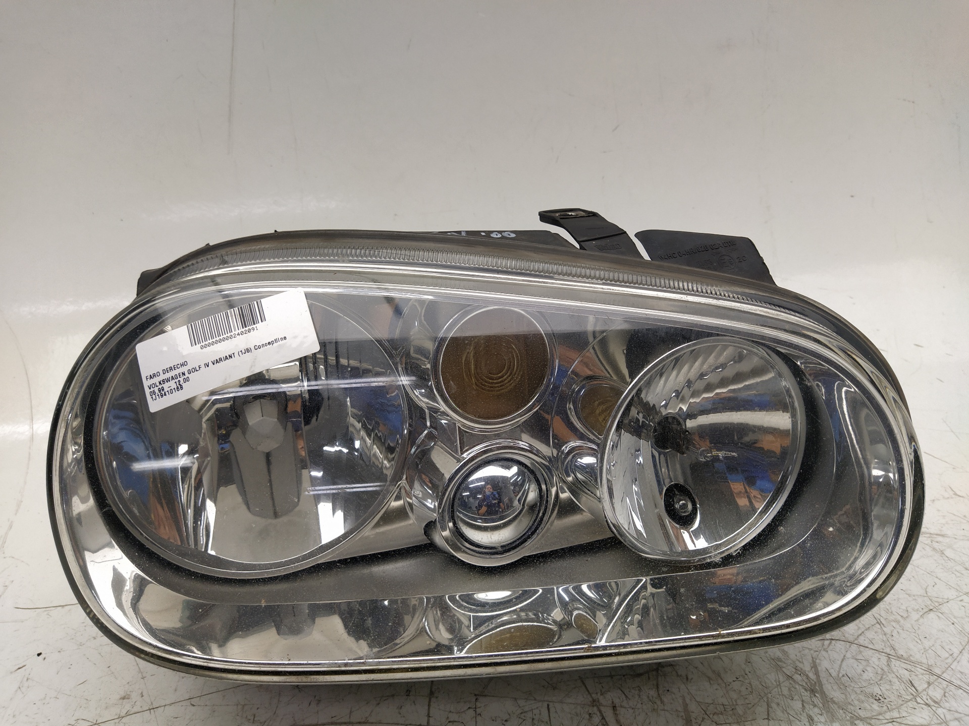 VOLKSWAGEN Golf 4 generation (1997-2006) Front Høyre Frontlykt 1J1941016B 25028424