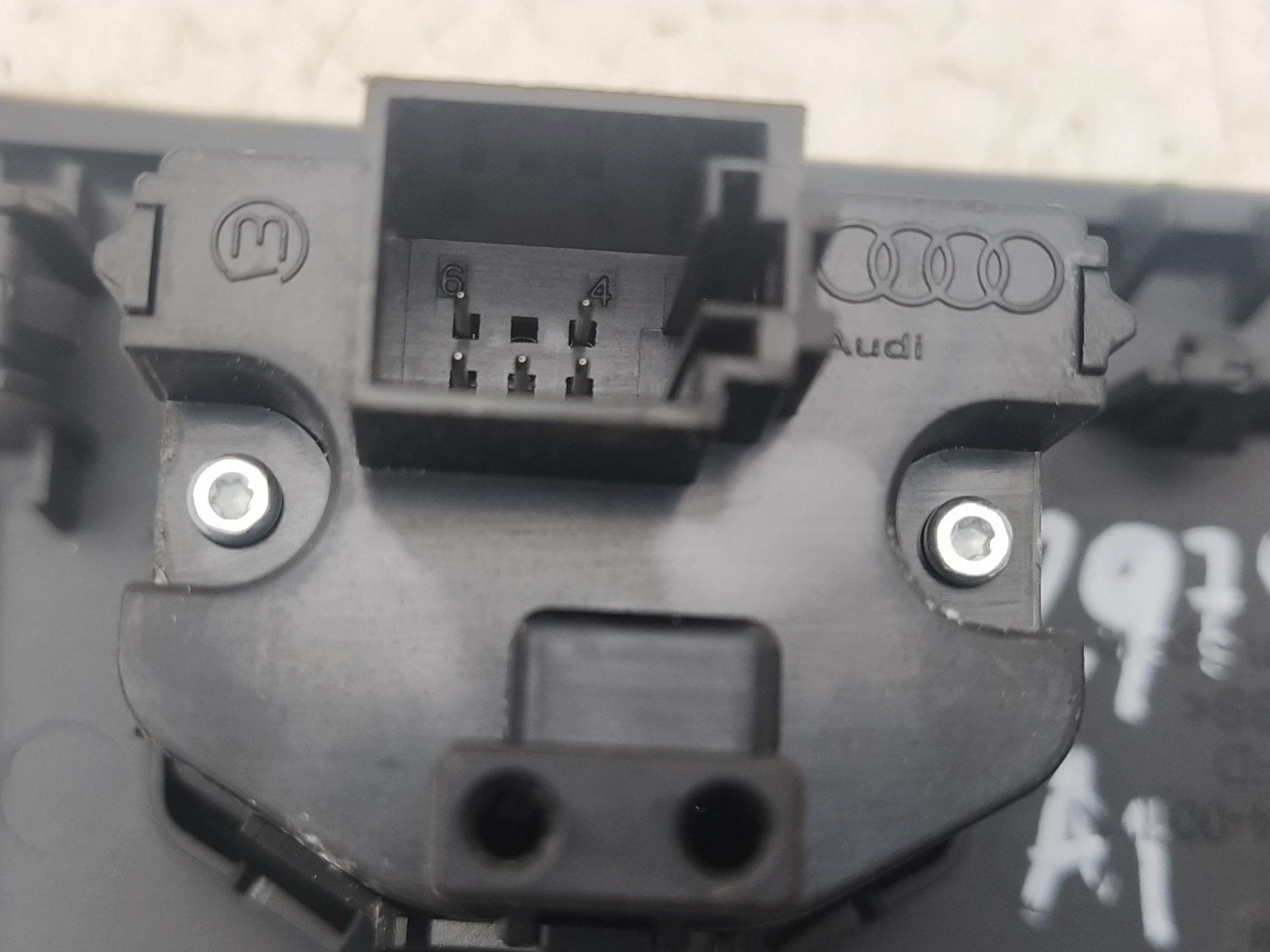 AUDI A1 GB (2018-2024) Switches 82B919600A, 1310201304 24603800