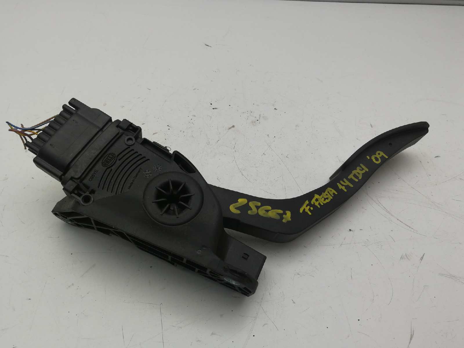 FORD Fiesta 5 generation (2001-2010) Other Body Parts 8V219F836AA, 6PV00951700 18519097