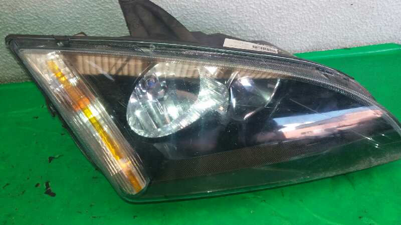 PEUGEOT Focus 2 generation (2004-2011) Front Right Headlight 1480979 18361720