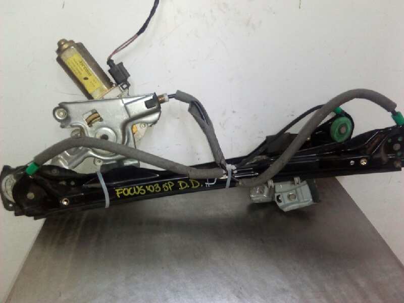 PEUGEOT Focus 1 generation (1998-2010) Front Right Door Window Regulator 1191451039470 18368906