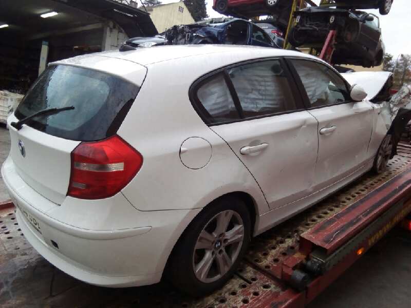 BMW 1 Series E81/E82/E87/E88 (2004-2013) Блок предохранителей 911944603 18422584