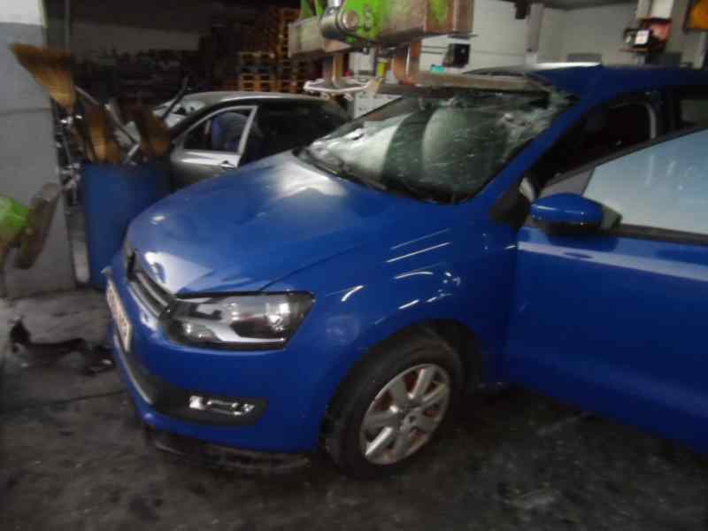 VOLKSWAGEN Polo 5 generation (2009-2017) Egyéb karosszéria-alkatrészek 6R6827469 18387693