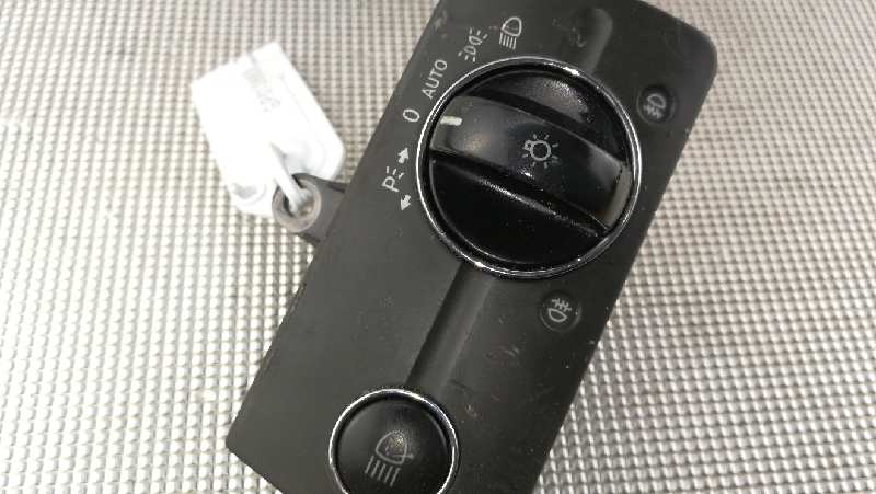 TOYOTA E-Class W211/S211 (2002-2009) Headlight Switch Control Unit 2115450304,2115450404,2115450104 18451734