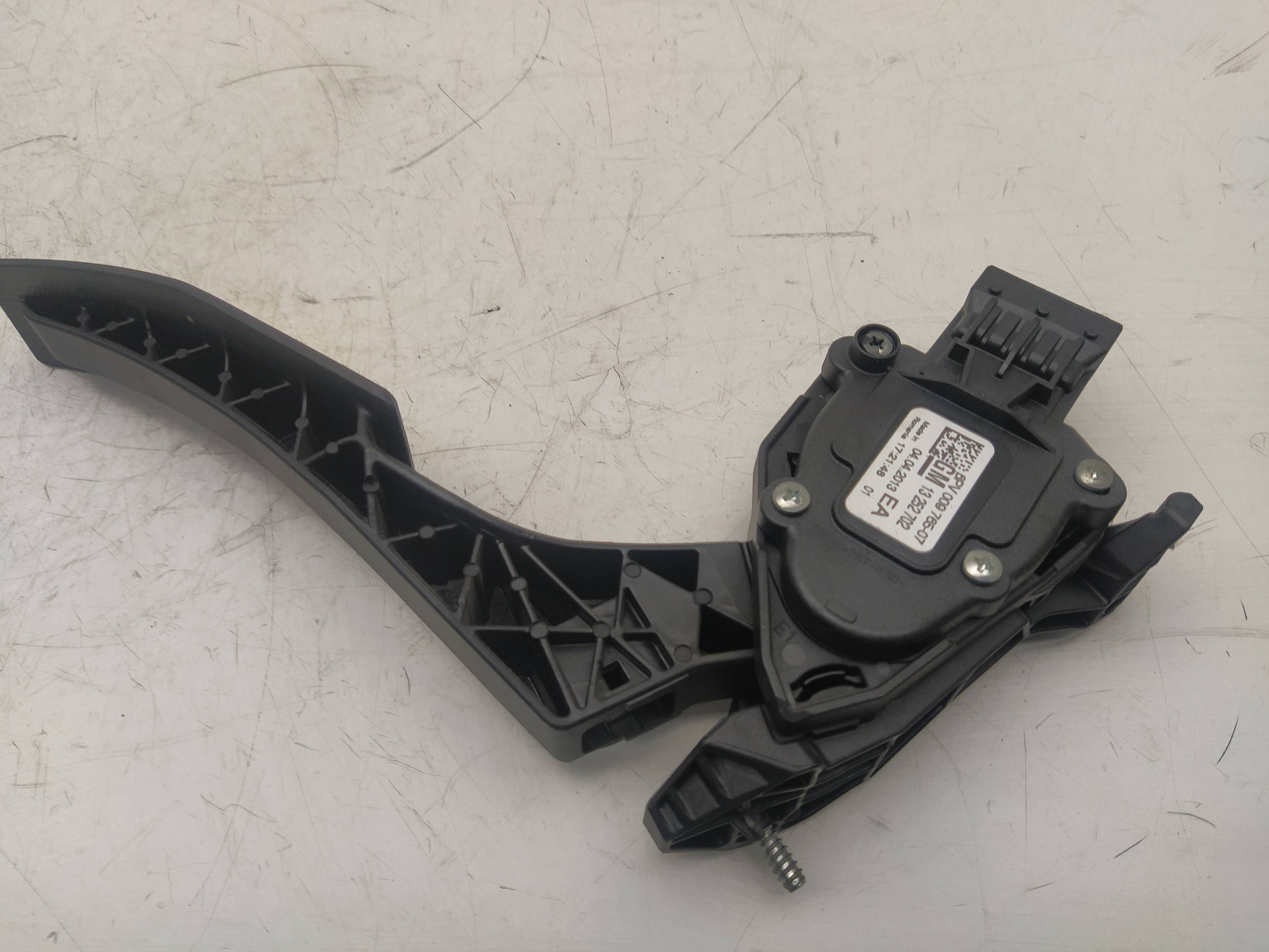 OPEL Astra J (2009-2020) Other Body Parts 6PV00976507, 13252702 18630617