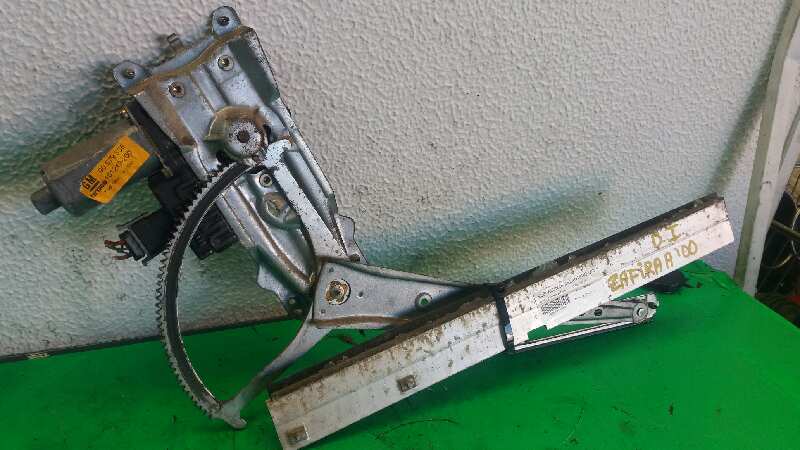 OPEL Corsa B (1993-2000) Front Left Door Window Regulator 90579355 18404449