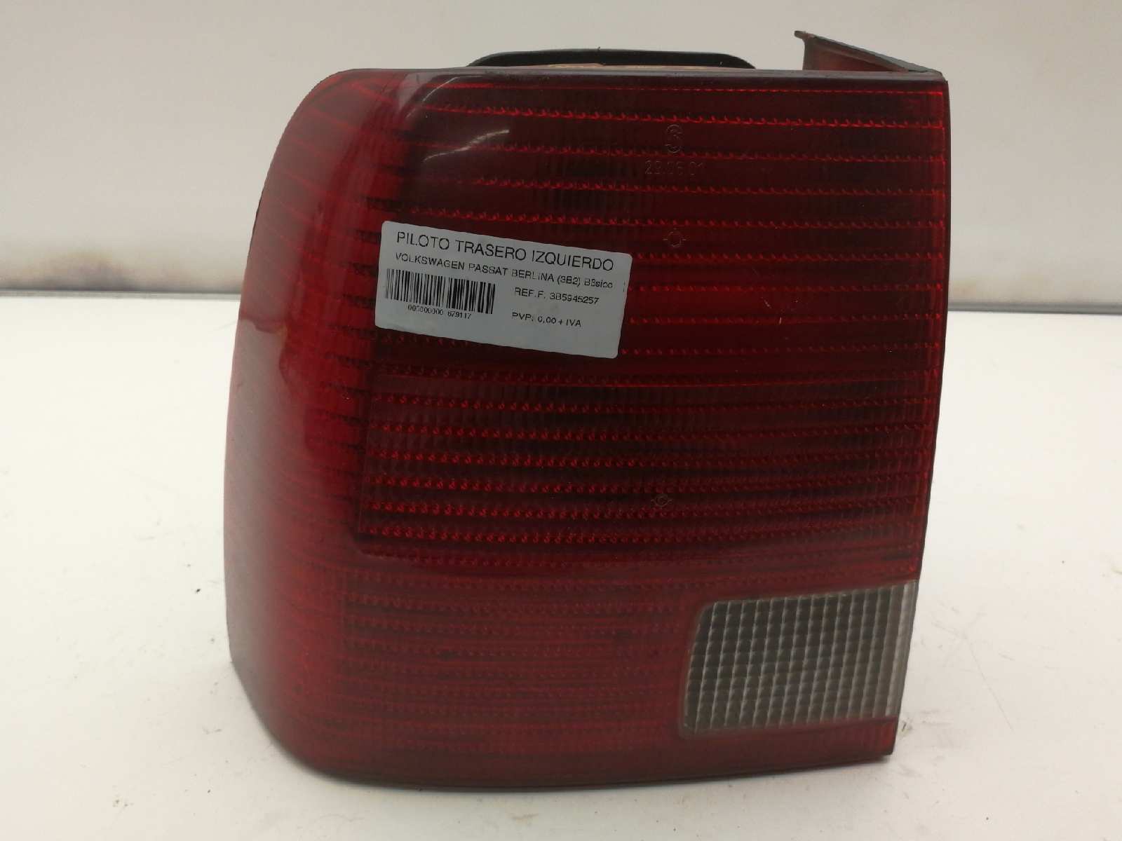 VOLKSWAGEN Passat B5 (1996-2005) Rear Left Taillight 3B5945257 18506616