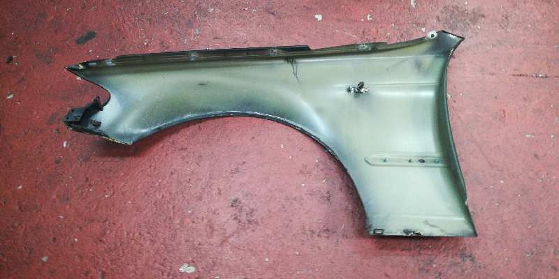 RENAULT 3 Series E46 (1997-2006) Front Right Fender 41358240406 21226380