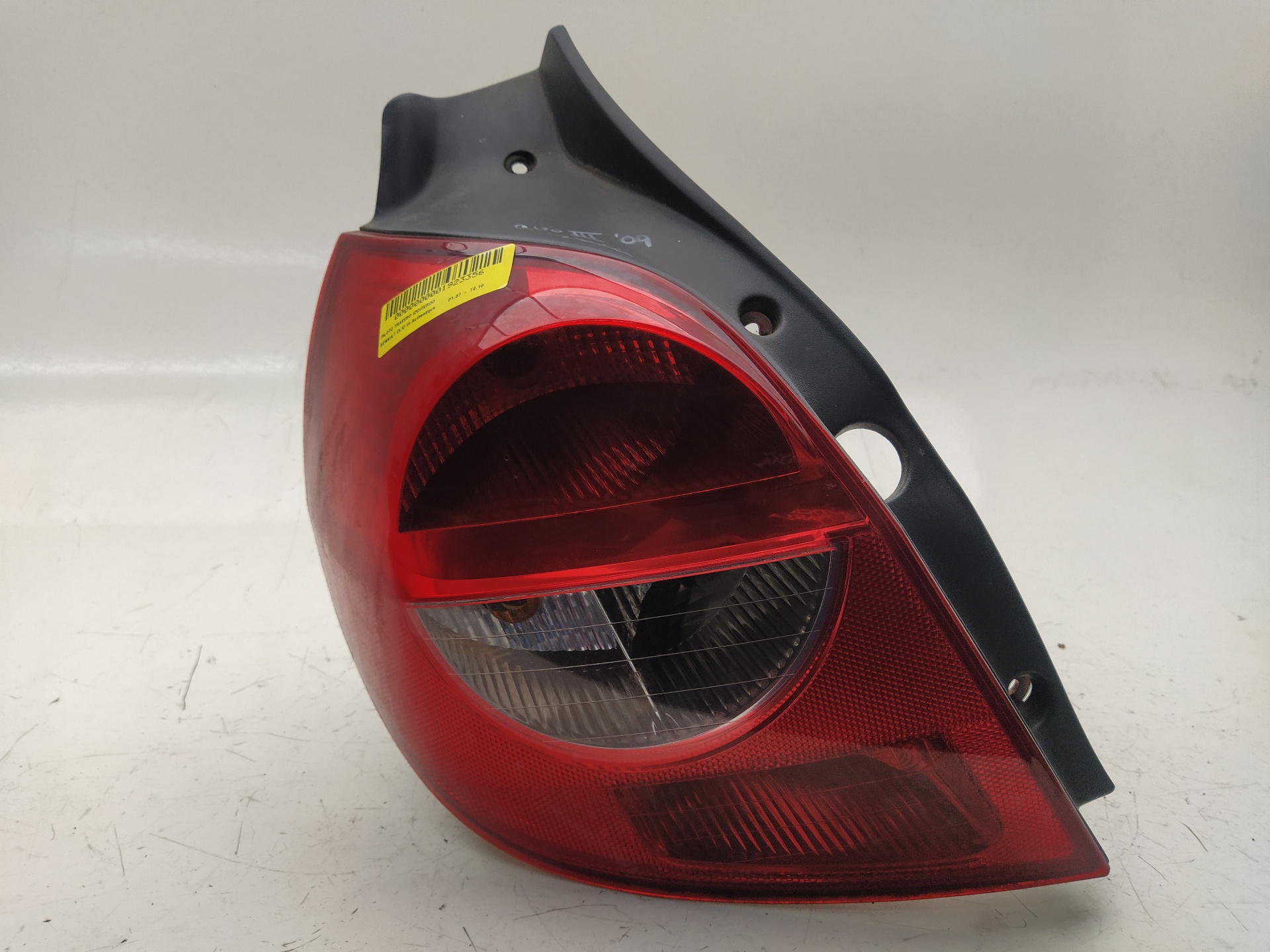 AUDI Clio 2 generation (1998-2013) Venstre baglygte 89035079 21063912