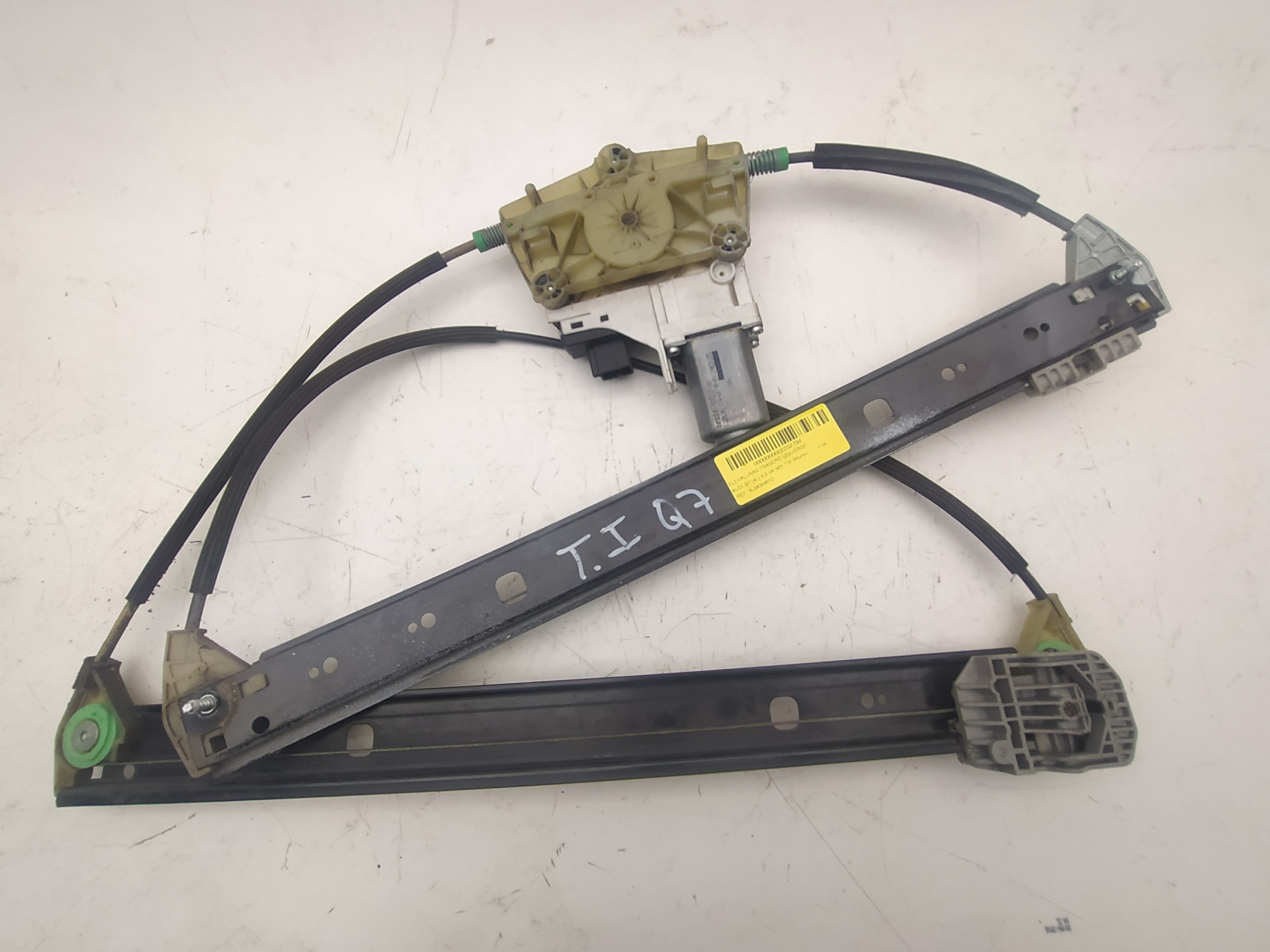 AUDI Q7 4L (2005-2015) Rear left door window lifter 4L0839461D 18649649