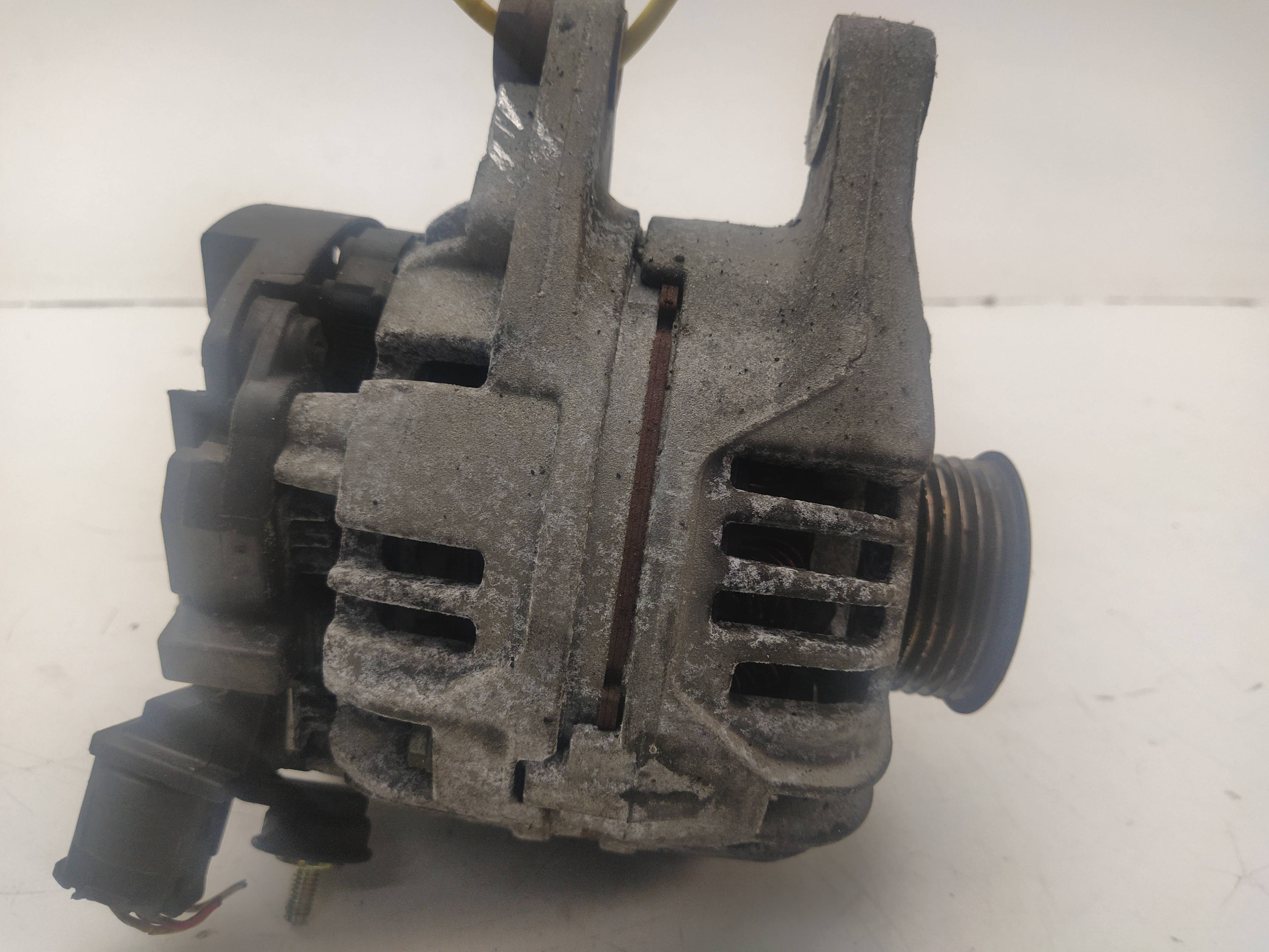 TOYOTA Corolla E120 (2000-2008) Alternator 0124315024,270600D030B 18570725