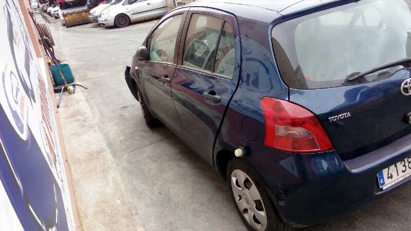 TOYOTA Yaris 2 generation (2005-2012) Priekšējo kreiso durvju logu pacēlājs 857020F010 18384261