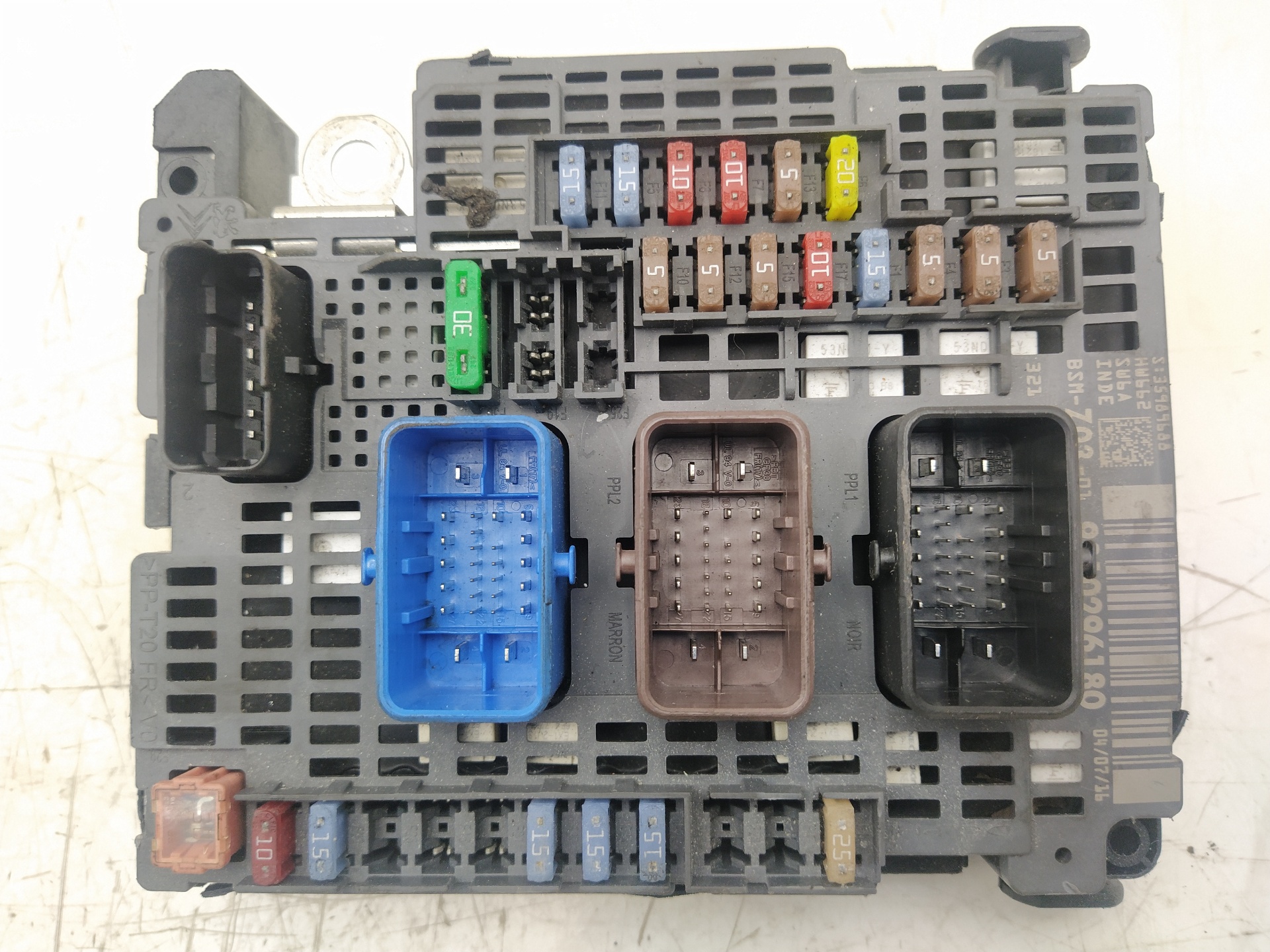 CITROËN C4 Picasso 2 generation (2013-2018) Fuse Box 9810296180 25766758