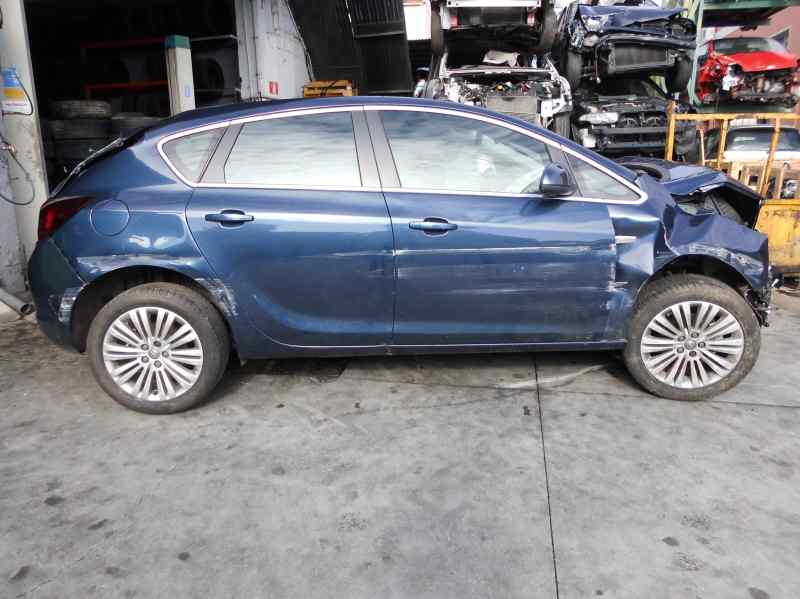 OPEL Astra J (2009-2020) Jobb hátsó ajtó ablakemelője 13350761, 910281103, 915722103 20544102