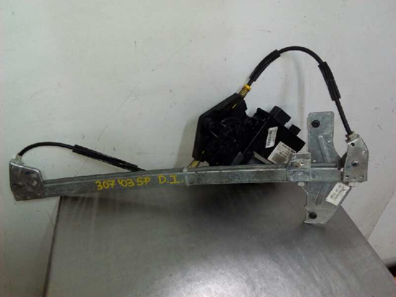 LADA 307 1 generation (2001-2008) Front Left Door Window Regulator 0130821767 18397284