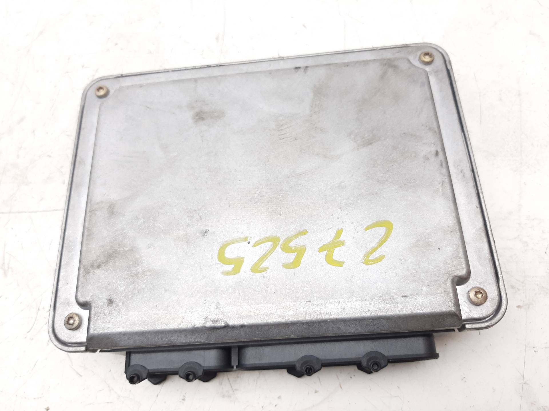 VOLKSWAGEN Passat B5 (1996-2005) Engine Control Unit ECU 038906018P,0281001720 18565017