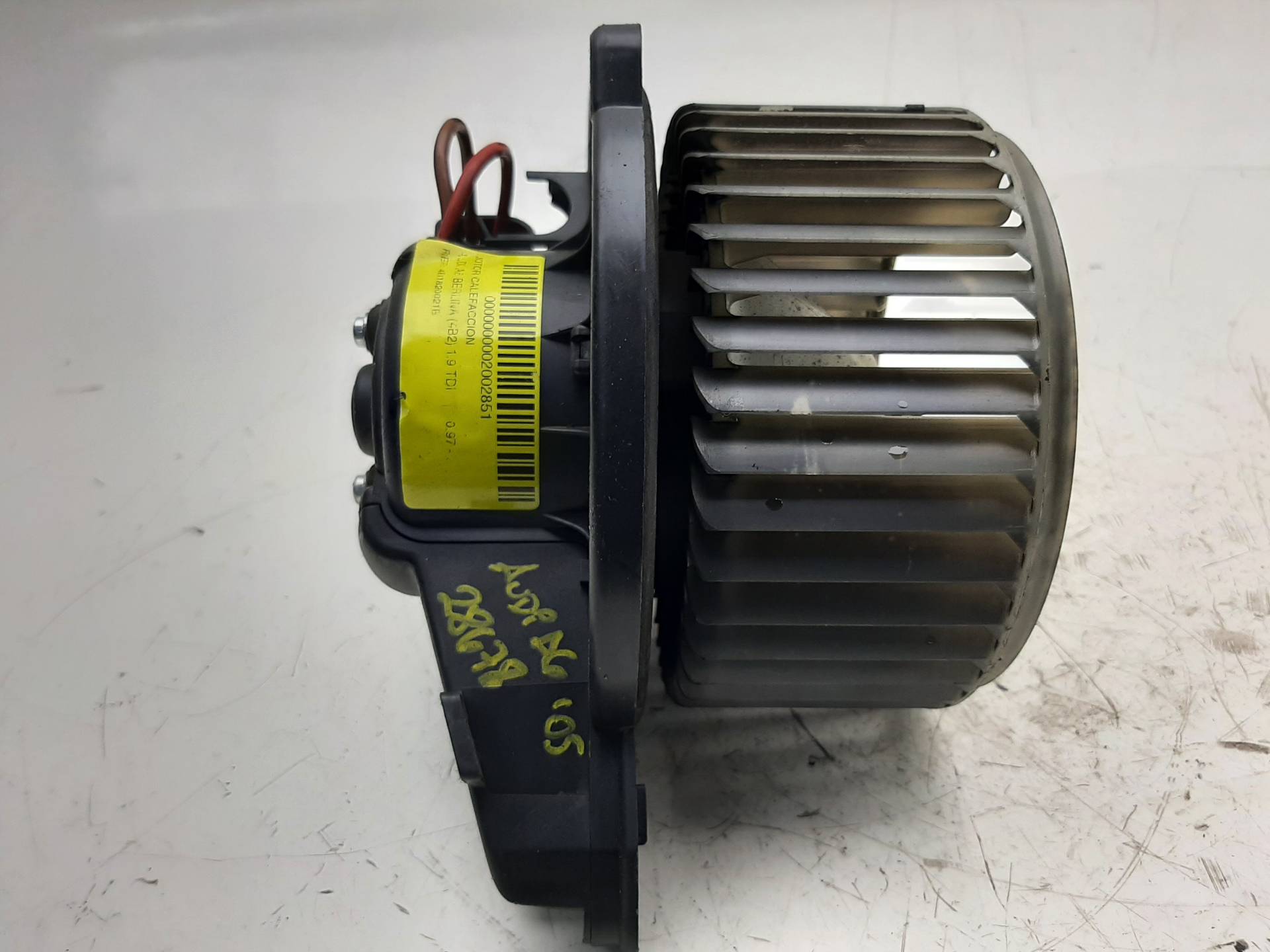 AUDI A3 8L (1996-2003) Heater Blower Fan 4B1820021B,0130111202 18574195