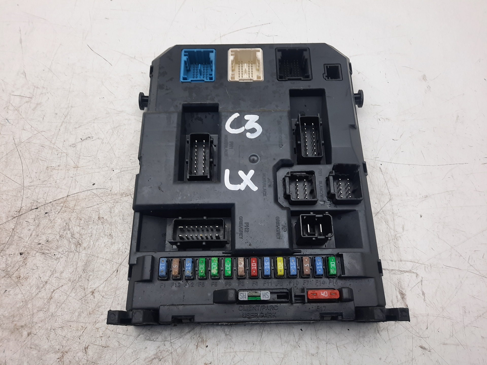 CITROËN C1 1 generation (2005-2016) Fuse Box 9666952080 18642281