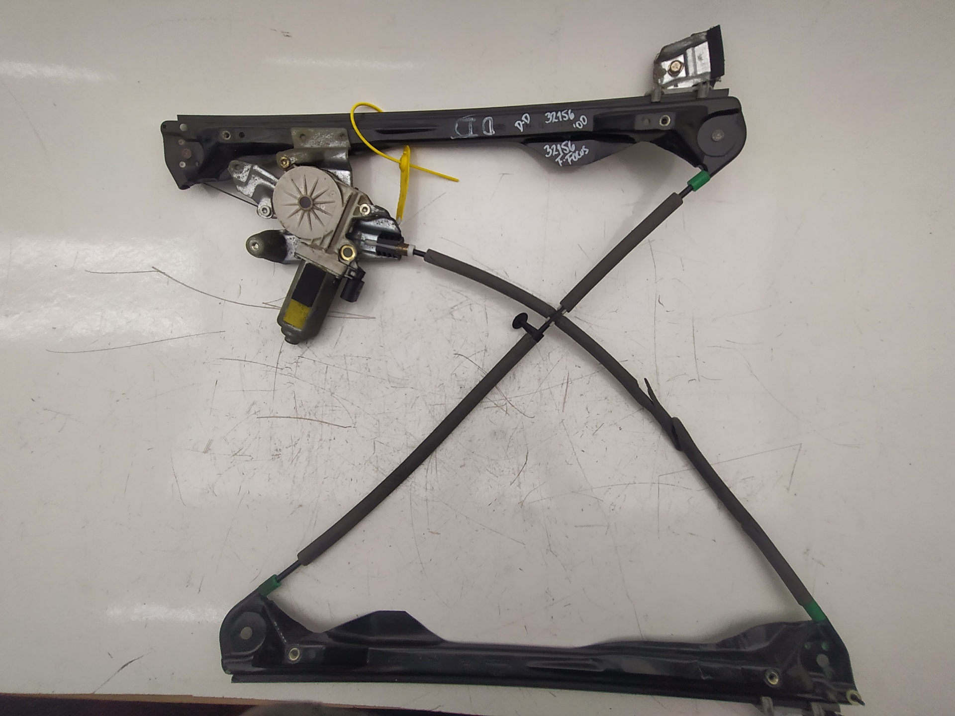 FORD Focus 1 generation (1998-2010) Front Right Door Window Regulator XS4123200 25028408