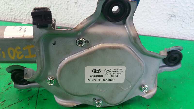 HYUNDAI i30 GD (2 generation) (2012-2017) Bakluke vindusviskermotor 98700A5000 18412350