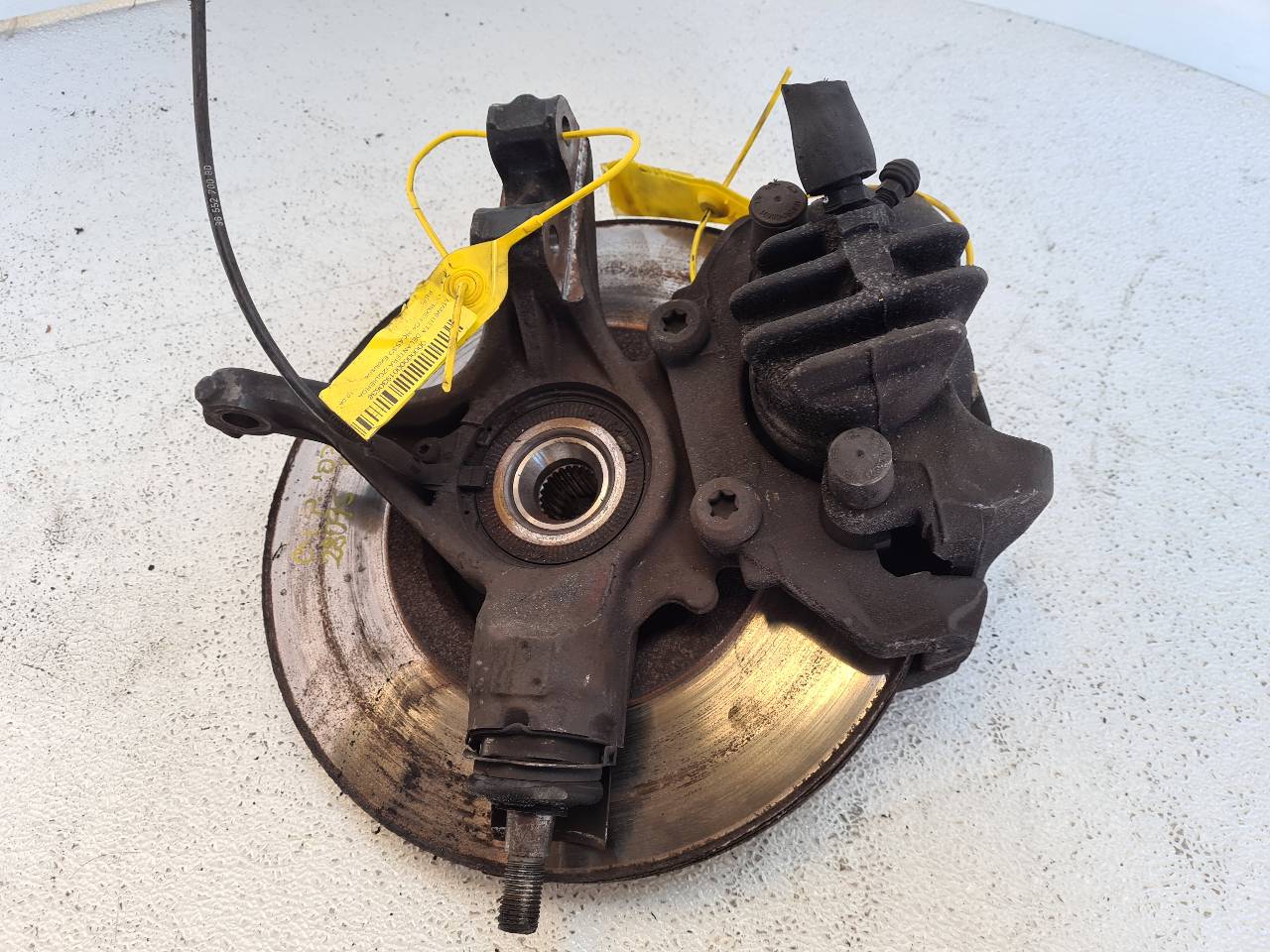 CITROËN C4 Picasso 1 generation (2006-2013) Front Left Wheel Hub 364696 18658600