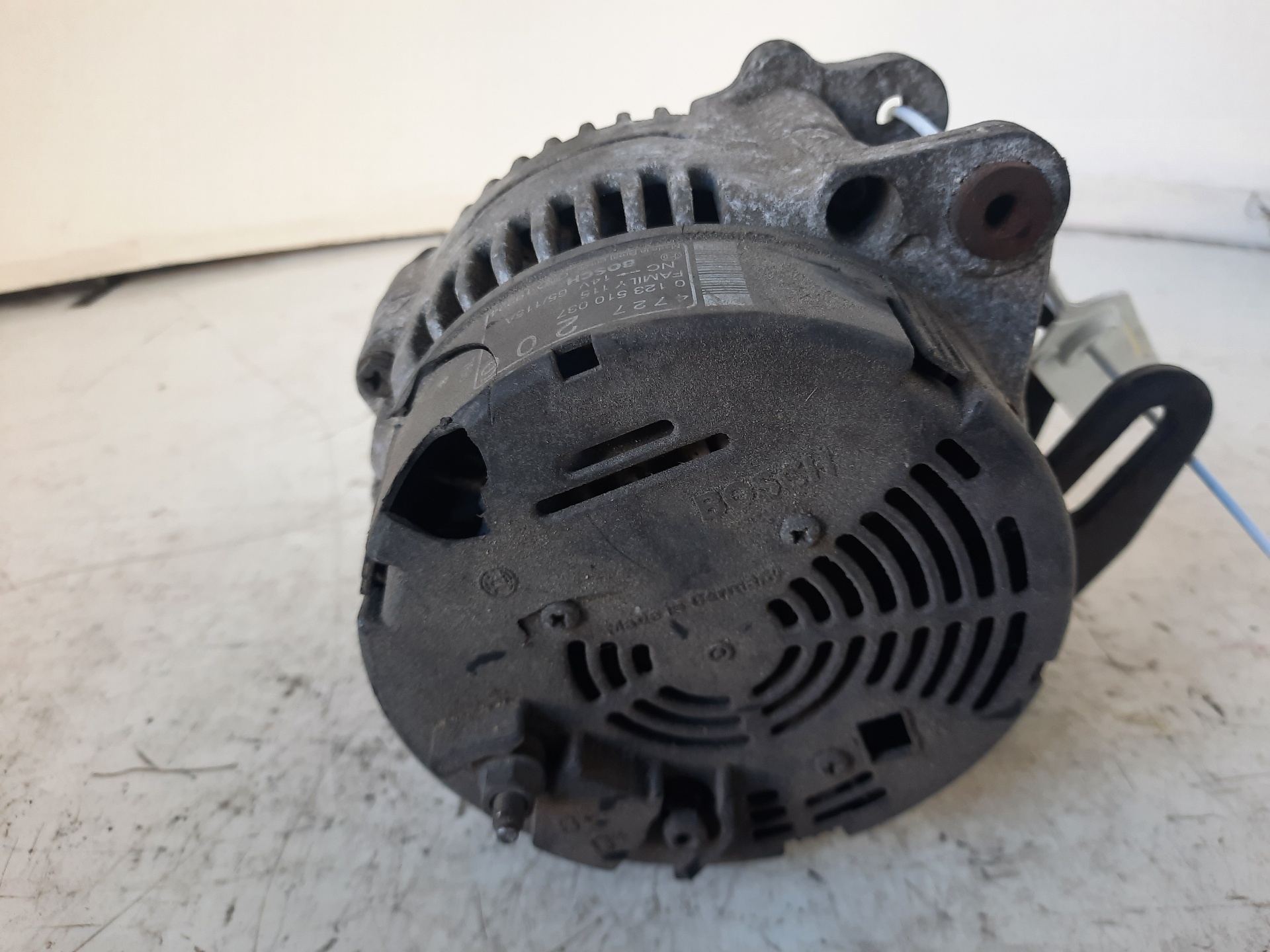 CHRYSLER Voyager 3 generation (1995-2001) Alternator 4727206, 0123510037 18624971