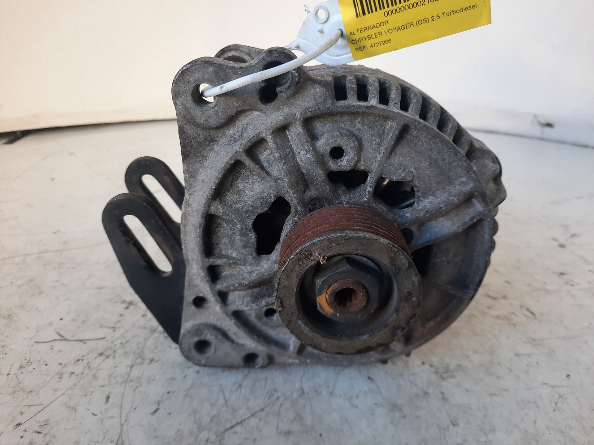 CHRYSLER Voyager 3 generation (1995-2001) Alternator 4727206, 0123510037 18624971