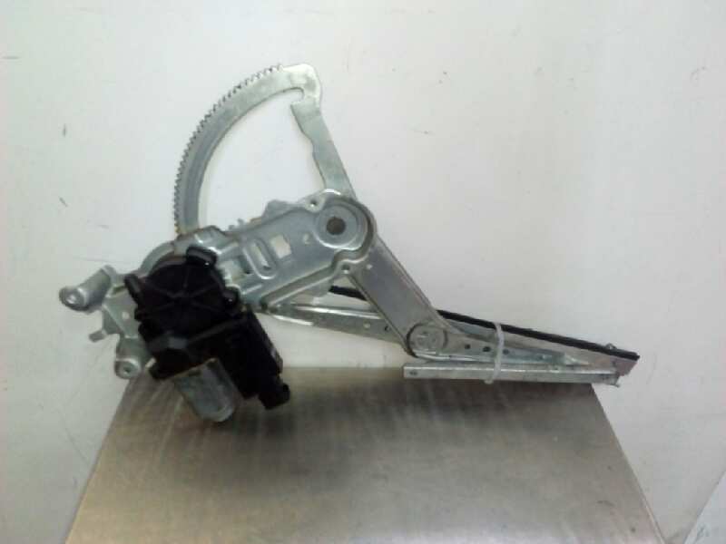 PEUGEOT Corsa C (2000-2006) Främre höger dörrfönsterhiss 09113364 18391143