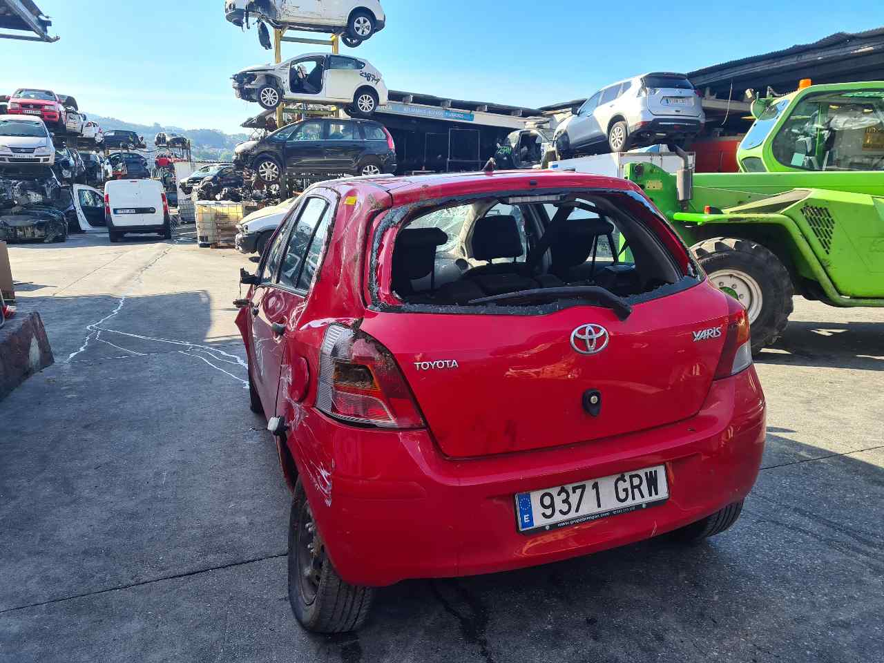 TOYOTA Yaris 2 generation (2005-2012) Priekšējo kreiso durvju logu pacēlājs 857020F010, 983712100 18550351