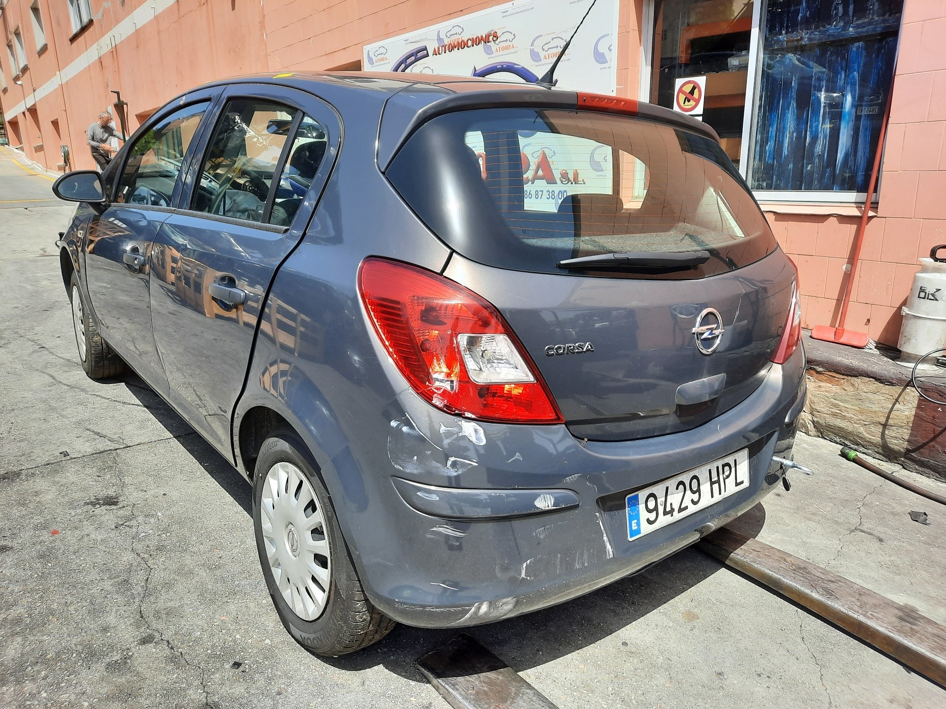 OPEL Corsa D (2006-2020) Jobb első ajtó ablakemelője 39161985 25913484