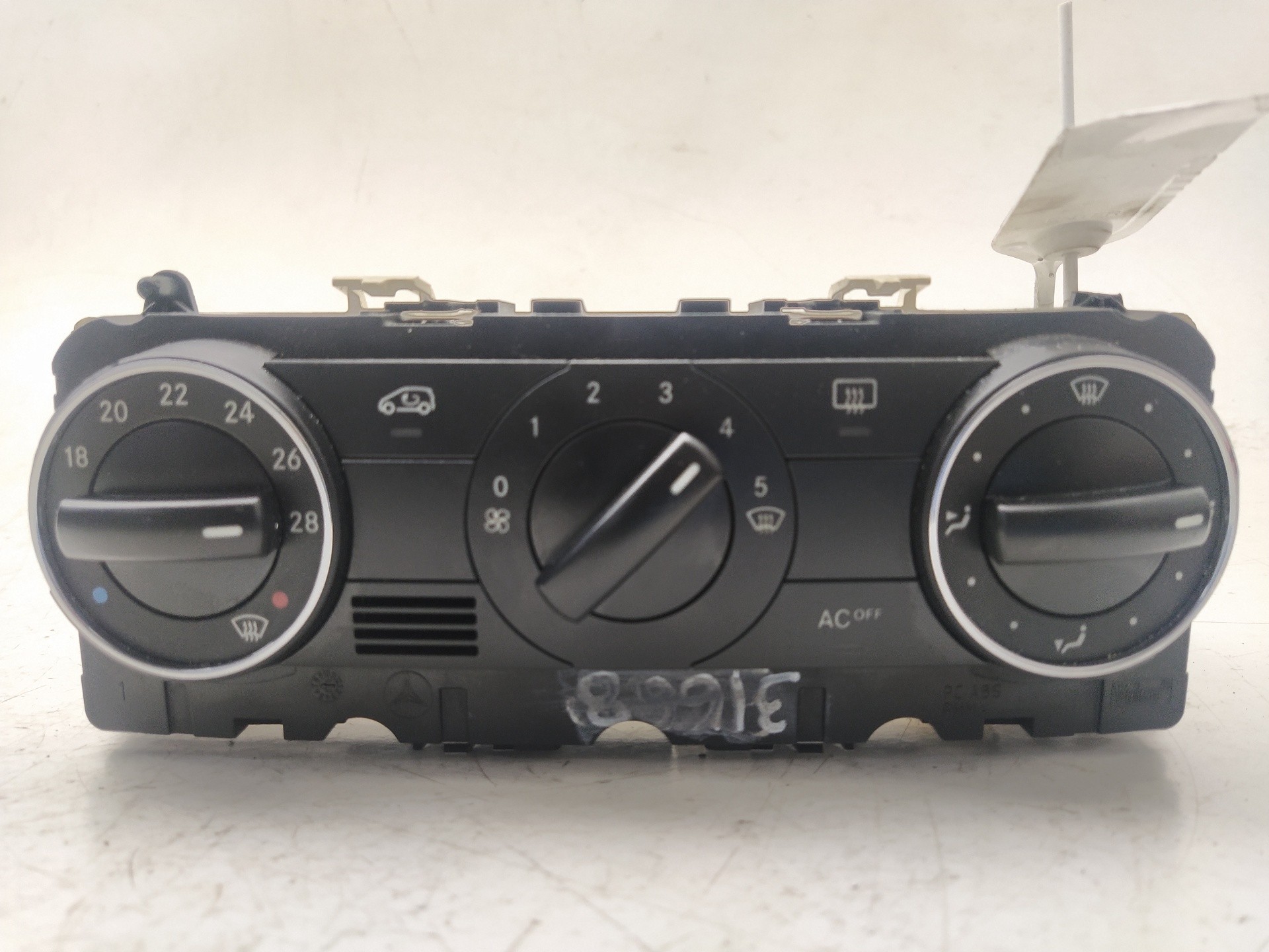 MERCEDES-BENZ A-Class W169 (2004-2012) Klimatizační jednotka A1698301385 25045103