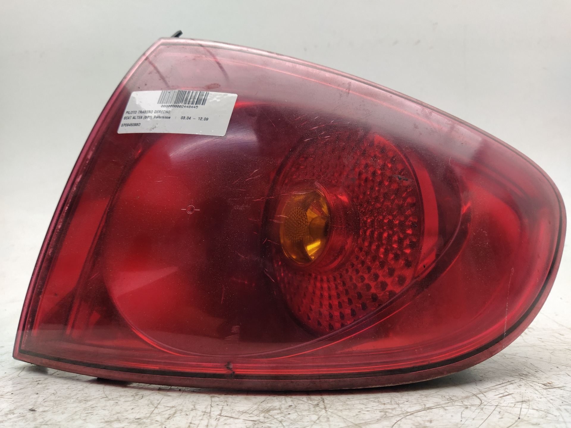 SEAT Toledo 3 generation (2004-2010) Rear Right Taillight Lamp 5P0945096D 26409669