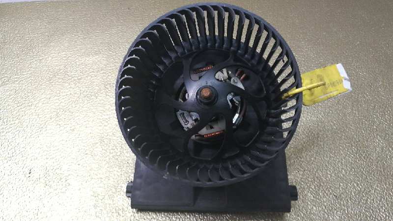 VOLKSWAGEN Bora 1 generation (1998-2005) Heater Blower Fan 1J1819021A, H35657880E 18442241